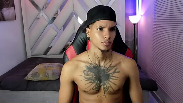 kai_storm77 Webcamshow
