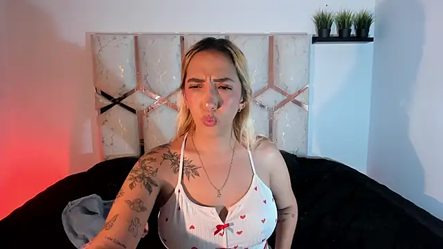 Amanda_klaire 라이브 XXX 채팅