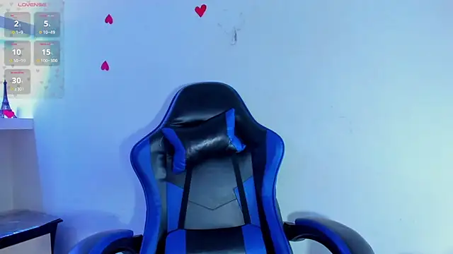 XXX chat uživo modela dolly_boob