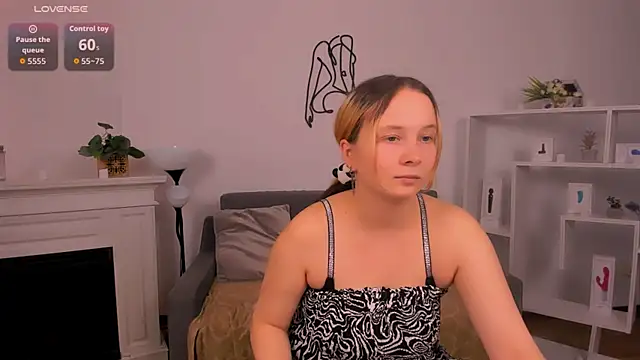 Ketrin_n_ Live XXX-Chat