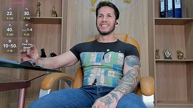 Show modela George_Diesell na web-kameri