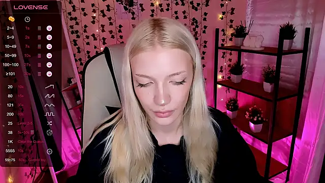 Chatroom XXX en direct de AnyaTaylor_