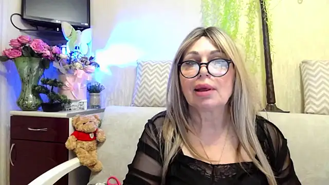 SusieNoreen Live XXX-chat