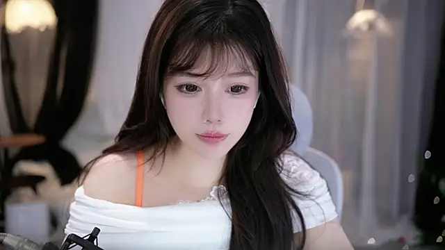 Cecily2 在線直播表演