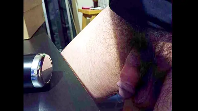 hairyuncut00 Live XXX-chat