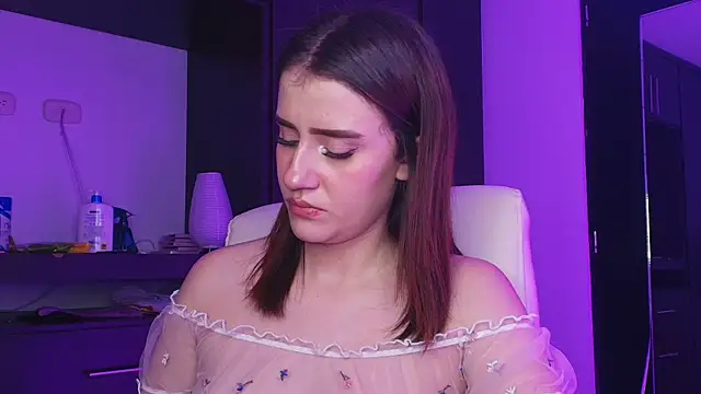 TinaJonnes_'s Live XXX Chat