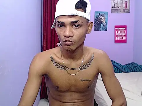 Show Webcam de black_twinks
