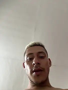 Boy_hot- Webcam-Show