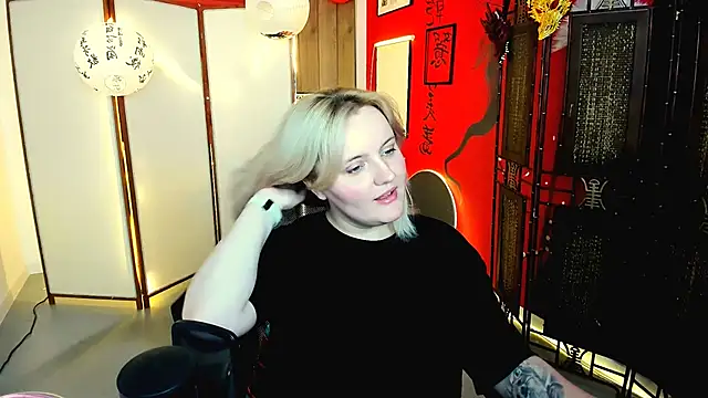 KathyBriggsのライブXXXチャット