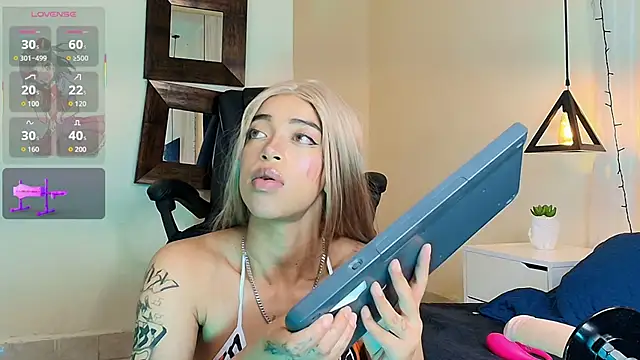 Ariadnaaa_ 라이브 XXX 채팅
