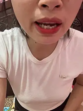 Chat +18 de Thu_yaha ao vivo