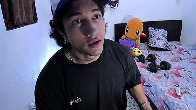 Bull__fit Webcam show