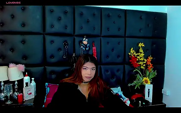 Cloelombard Chat XXX in diretta