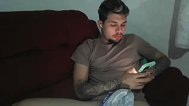 Show de newdelight na webcam