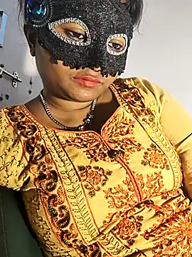 DIRTYSECRET_QUEEN_07: απευθείας συνομιλία ΧΧΧ