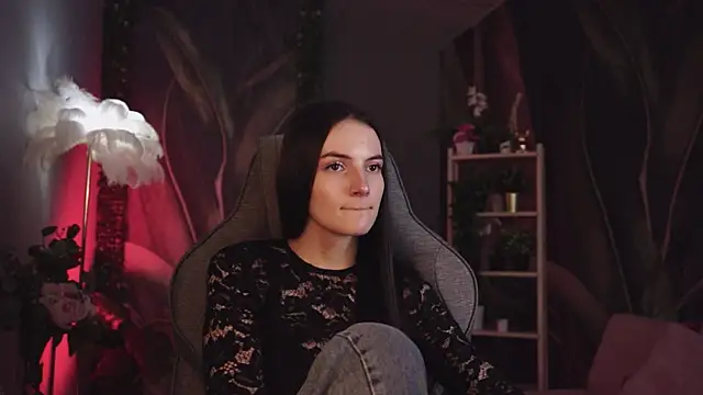 Chat +18 de StellaCrowe ao vivo