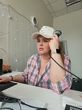 Czat XXX na żywo – Juicy_PeachLux