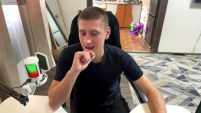 Chat XXX en directo de Keksik_