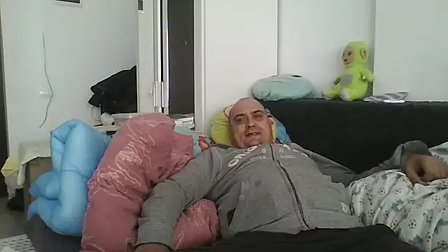 vitalik66679's Webcam Show