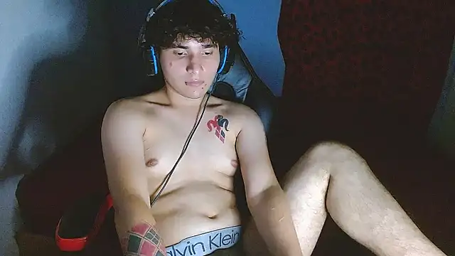 Czat XXX na żywo – suggarboy69