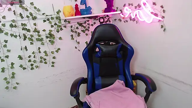 mia_bloom2 Chat XXX live