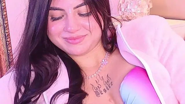 MiaNeill's Live XXX Chat