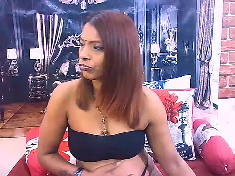 Chat XXX en directo de IndianSexyAss