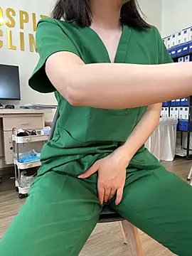 Chat XXX Live secretly_masturbating