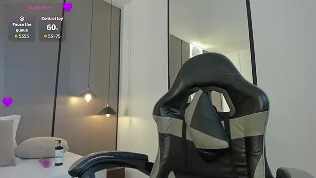 rachel_foxx_'s Live XXX Chat