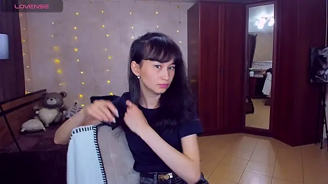 SheilaRare élő XXX-chatje