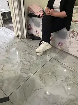 aiye666's Live XXX Chat