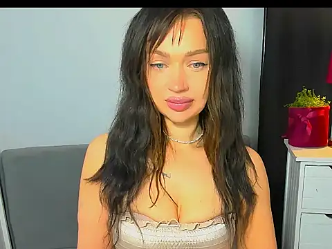 OliviaFantasy Chat XXX in diretta
