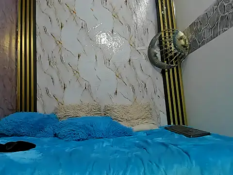 isa_baby_cutex18 Webcam Show
