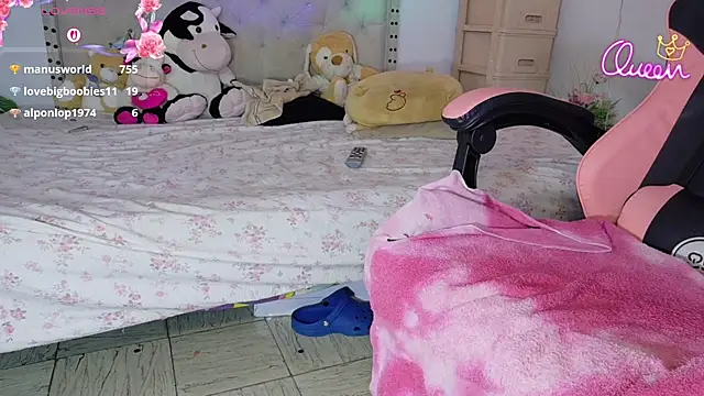 Sweet_baby_hellen élő XXX-chatje