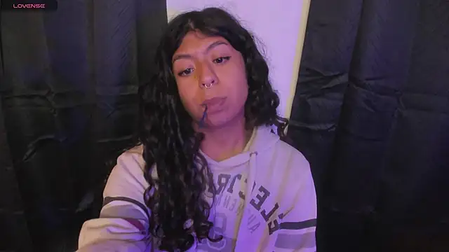 MilyFerrern Live XXX chat
