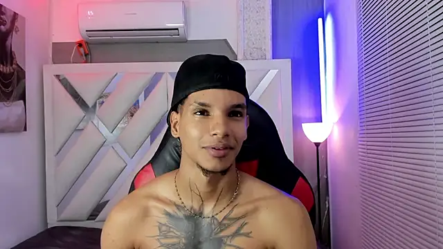 kai_storm77 Live XXX Chat