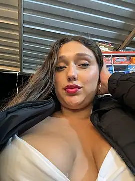Naughty-Samanta-'s Live XXX Chat