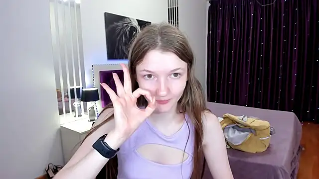 XXX chat uživo modela NikaRain