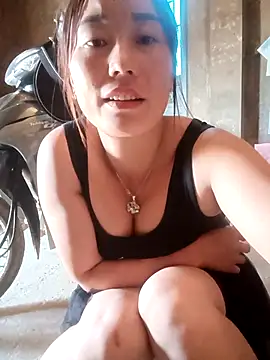 Lunababy3 在線直播表演