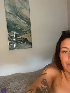 LolaReaX লাইভ XXX চ্যাট
