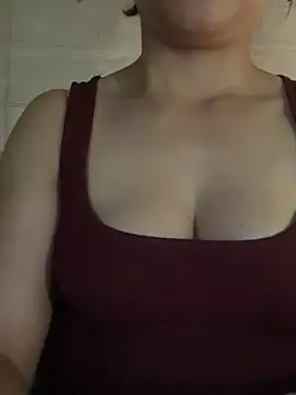 Charmaine_ass Adlı Modelin Canlı XXX Sohbeti