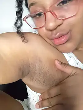 gigiblue89 Show in webcam