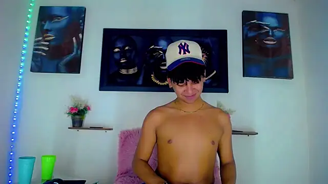 Sebastian_-D Webcamshow