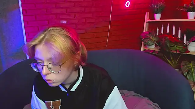 FoxxyyPolly – Live XXX-chat