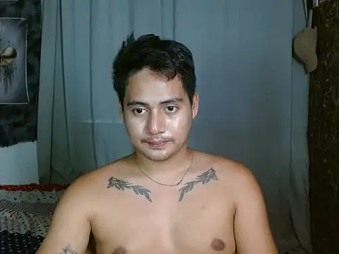 SKY-24 লাইভ XXX চ্যাট