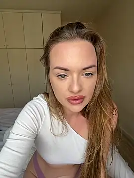 ElenaRebelle's Webcam Show