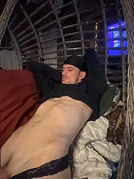 Pokazy przed kamerką – Twist_N_Tease
