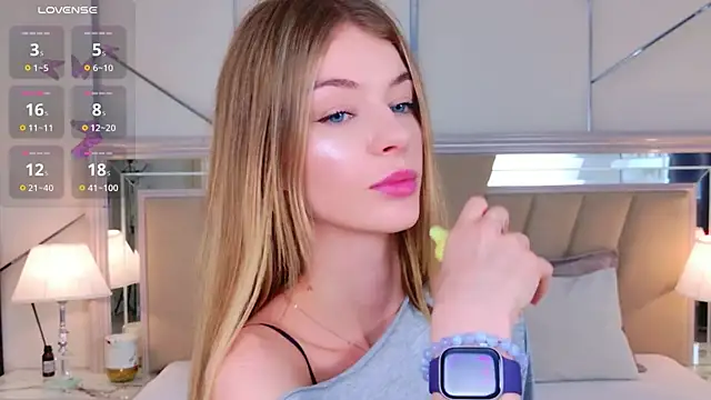 MeganMour Chat XXX in diretta