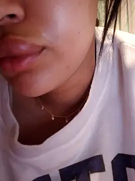 Sexlove1xo Webcam show