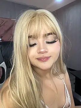 Živý XXX chat lya_nekko_